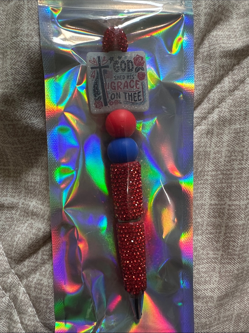 Decorative Pen with Red and Blue Beads - Inspirational Tag - Picture 1 of 3